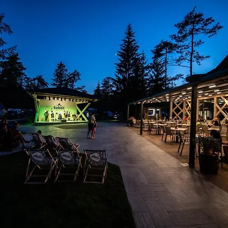Bungalovi Camping Sobec Lesce (Upper Carniola)
